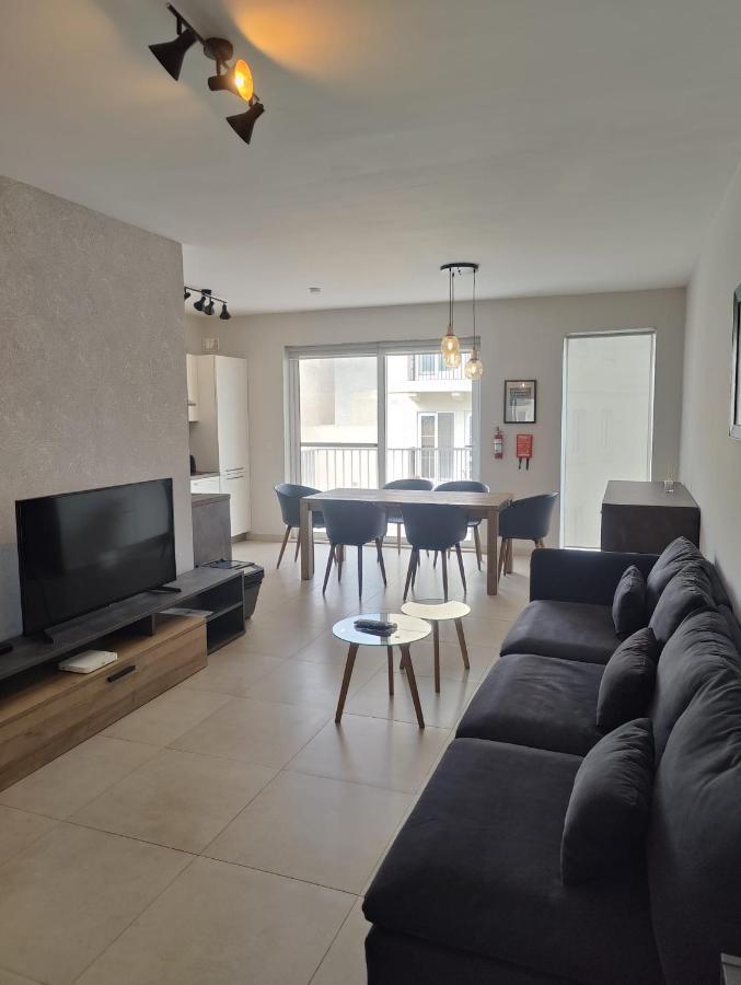 Gzira, 2 Bedroom Apartment Dış mekan fotoğraf